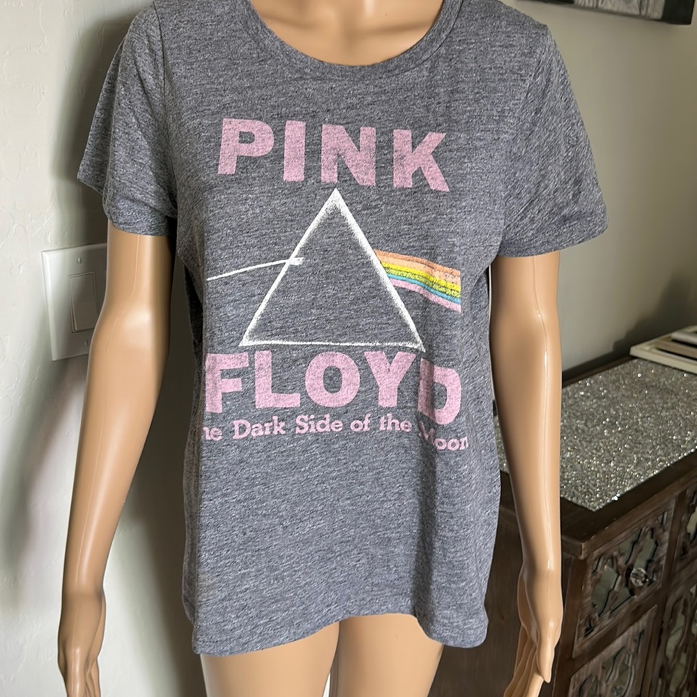 Pink Floyd women’s tshirt, L (fits like a medium)